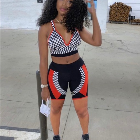 Matching sets - Picture 3 of 5